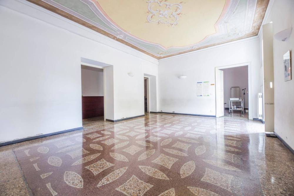 appartamento in vendita a Genova in zona Oregina