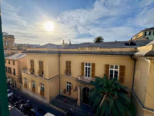 appartamento in vendita a Genova in zona San Vincenzo