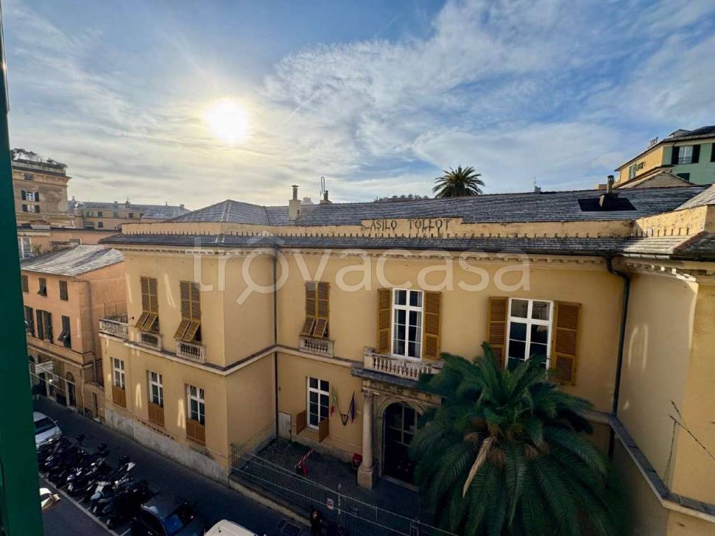 appartamento in vendita a Genova in zona San Vincenzo