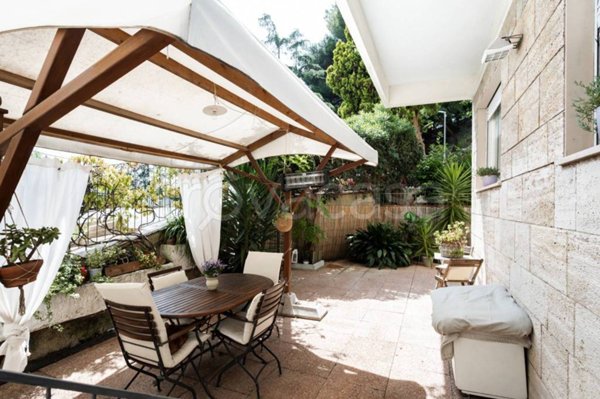 appartamento in vendita a Genova in zona Castelletto