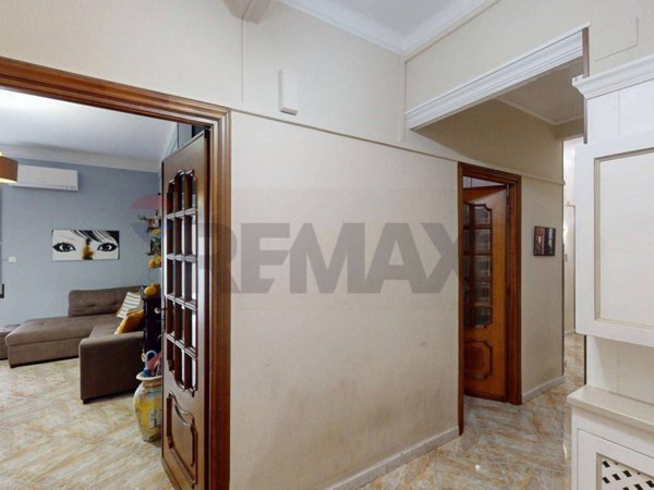 appartamento in vendita a Genova in zona Quarto dei Mille