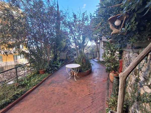 appartamento in vendita a Genova