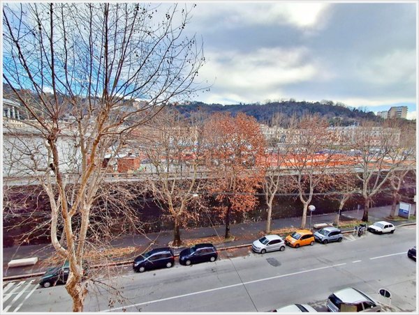 appartamento in vendita a Genova in zona Sampierdarena