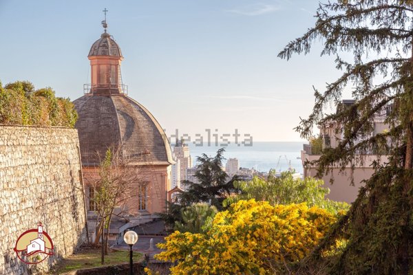 appartamento in vendita a Genova in zona Castelletto
