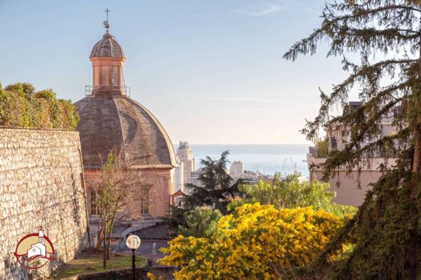 appartamento in vendita a Genova in zona Castelletto
