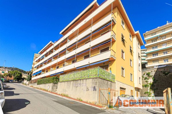 appartamento in vendita a Genova in zona Pegli