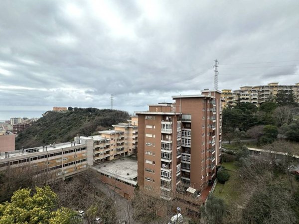 appartamento in vendita a Genova in zona Lagaccio / Granarolo