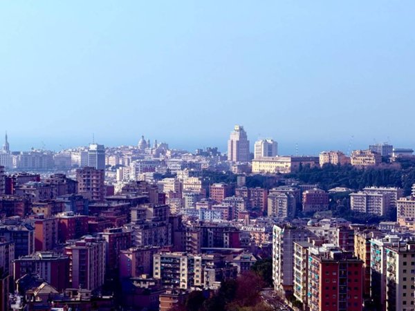 appartamento in vendita a Genova in zona Quezzi