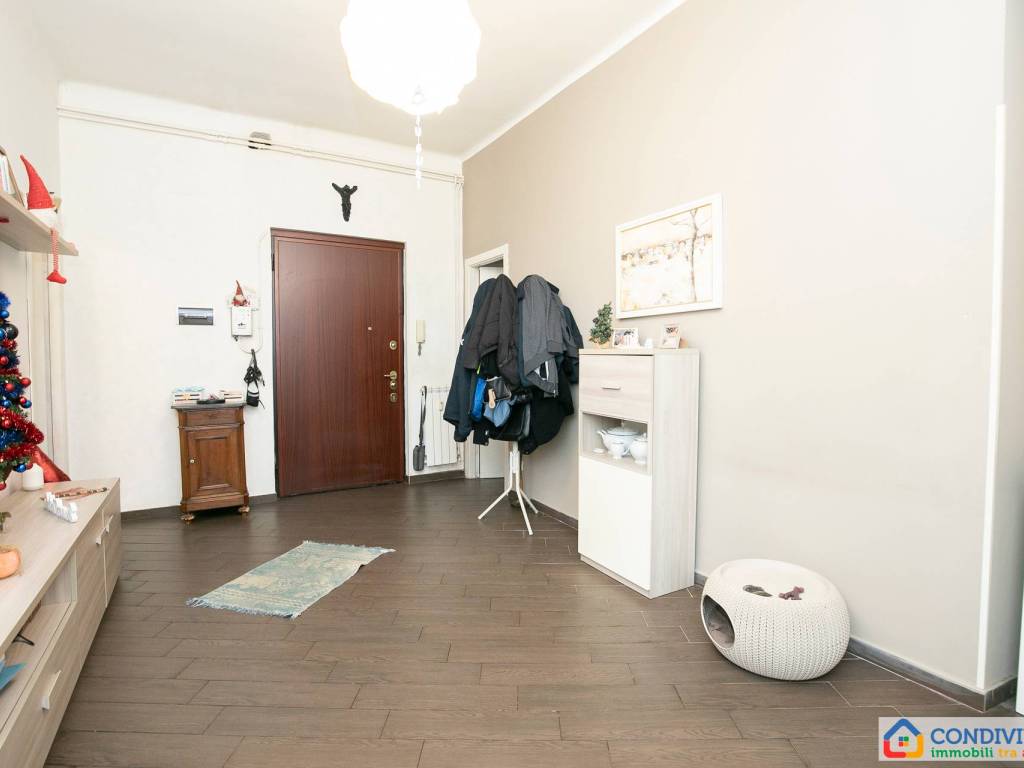 appartamento in vendita a Genova in zona Quezzi