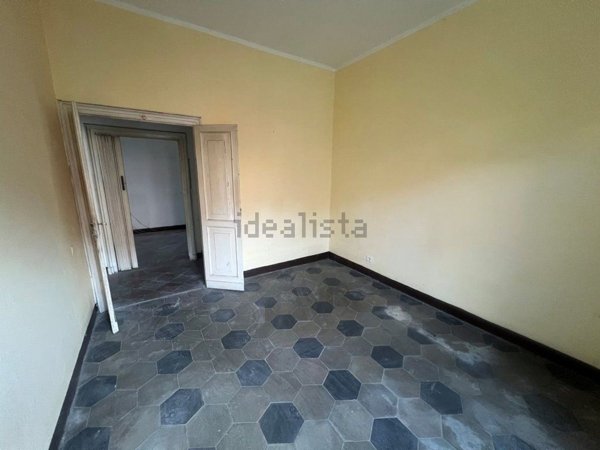 appartamento in vendita a Genova in zona Lagaccio / Granarolo