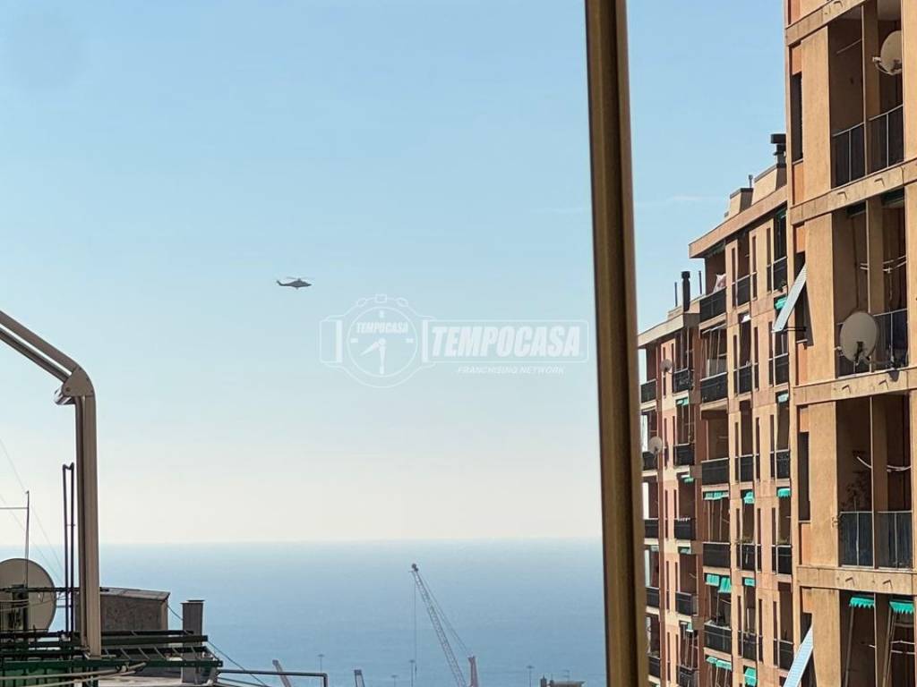 appartamento in vendita a Genova in zona Sampierdarena