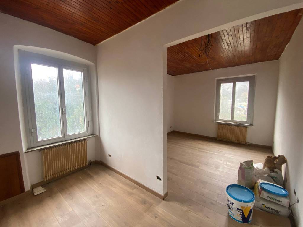 appartamento in vendita a Genova in zona Pontedecimo