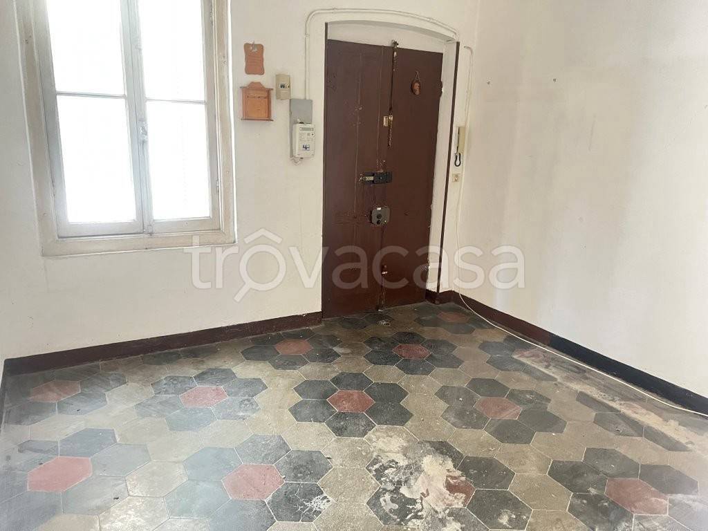 appartamento in vendita a Genova in zona Lagaccio / Granarolo