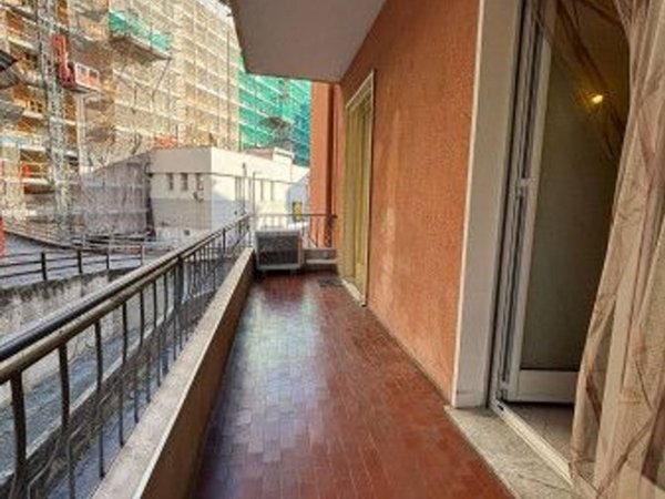 appartamento in vendita a Genova in zona Sestri Ponente