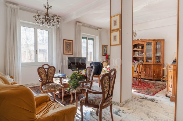 casa indipendente in vendita a Genova