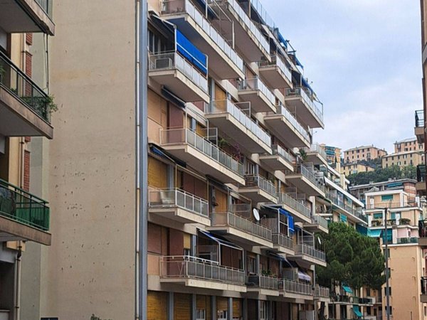 appartamento in vendita a Genova in zona Oregina