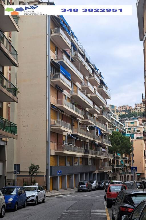 appartamento in vendita a Genova in zona Oregina