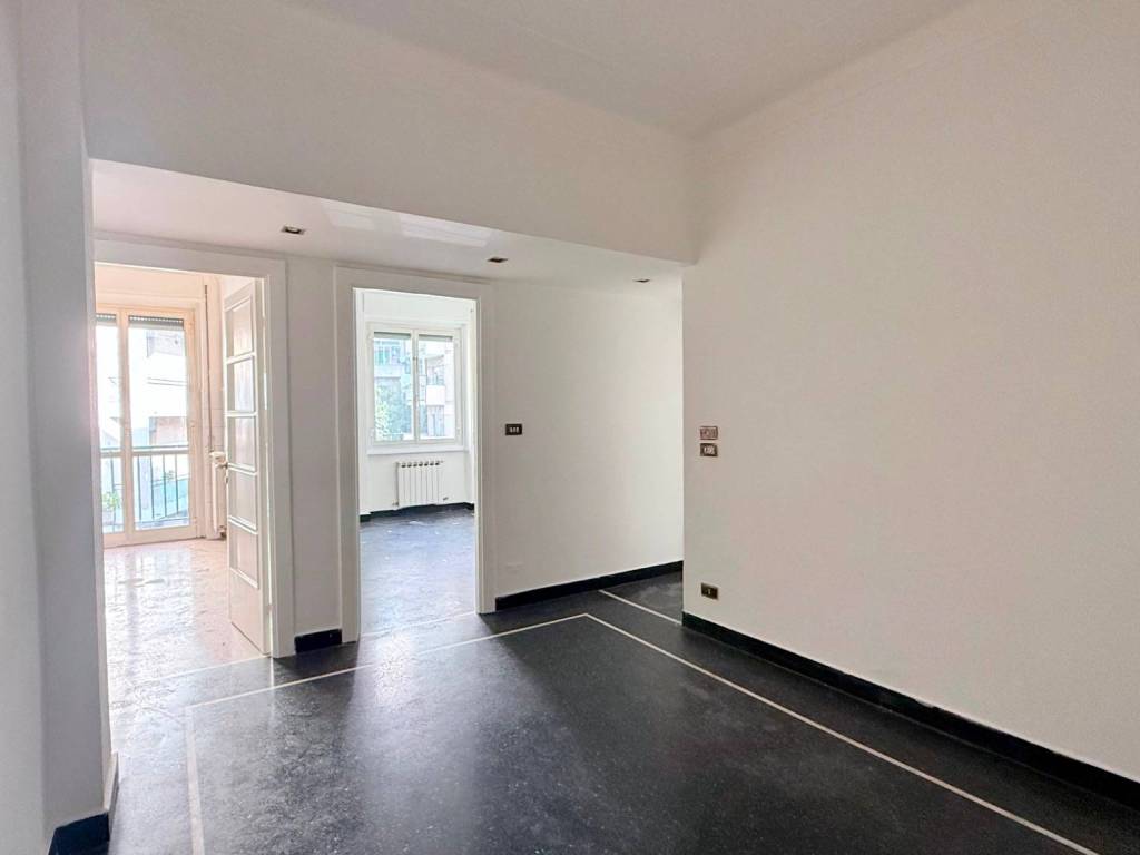 appartamento in vendita a Genova in zona Sampierdarena