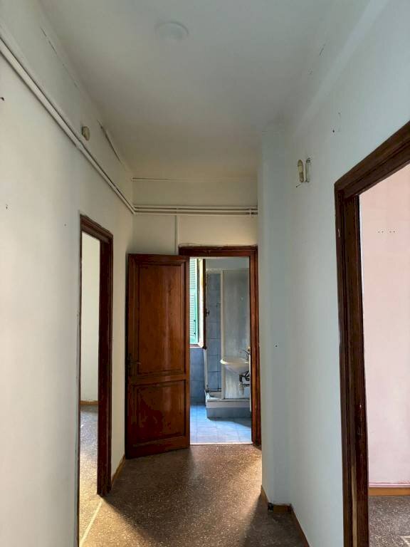 appartamento in vendita a Genova in zona Marassi