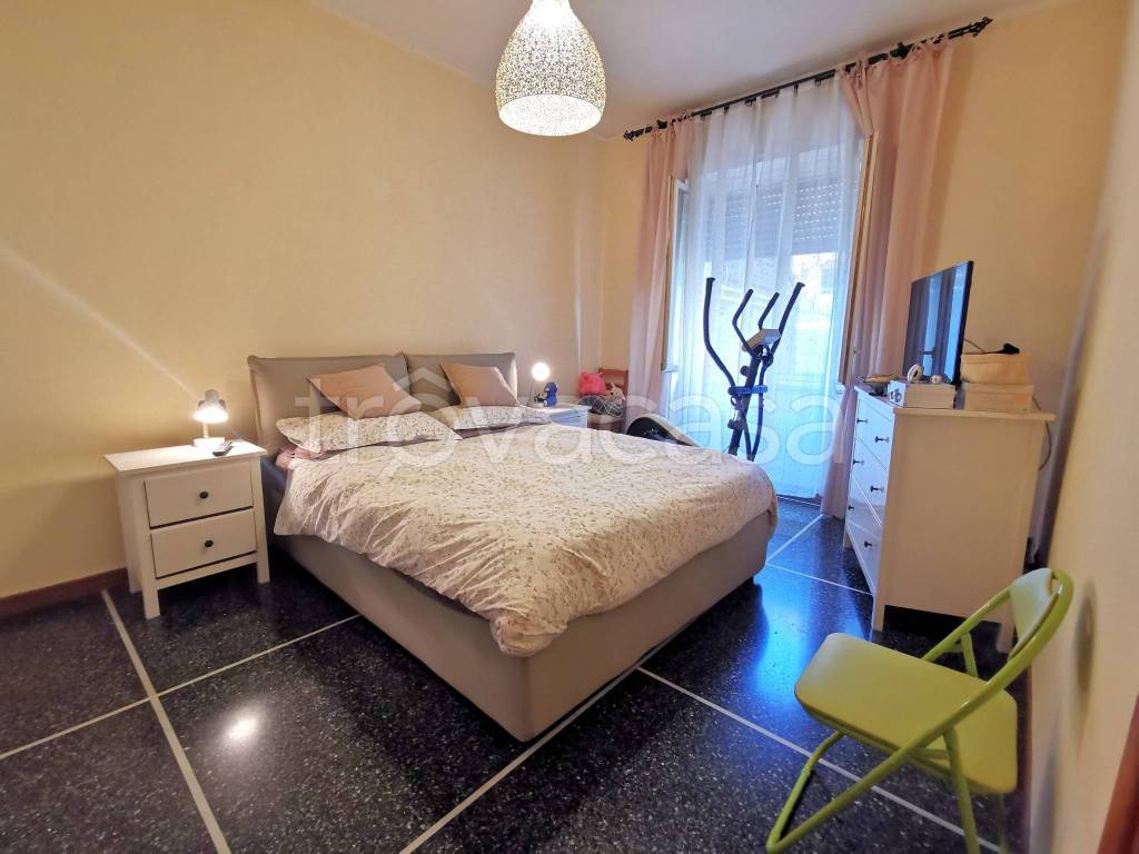 appartamento in vendita a Genova in zona Lagaccio / Granarolo