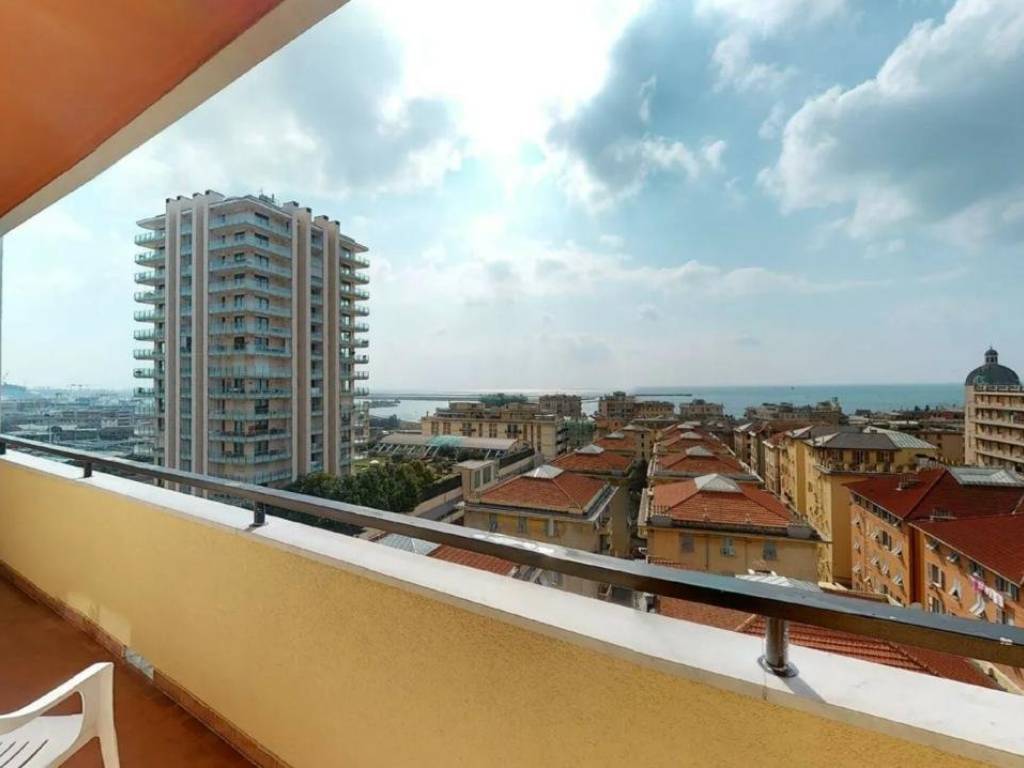appartamento in vendita a Genova in zona Pegli