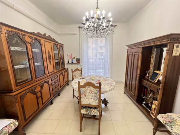 appartamento in vendita a Genova in zona Bolzaneto