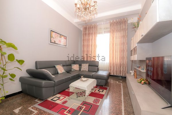 appartamento in vendita a Genova in zona Sampierdarena