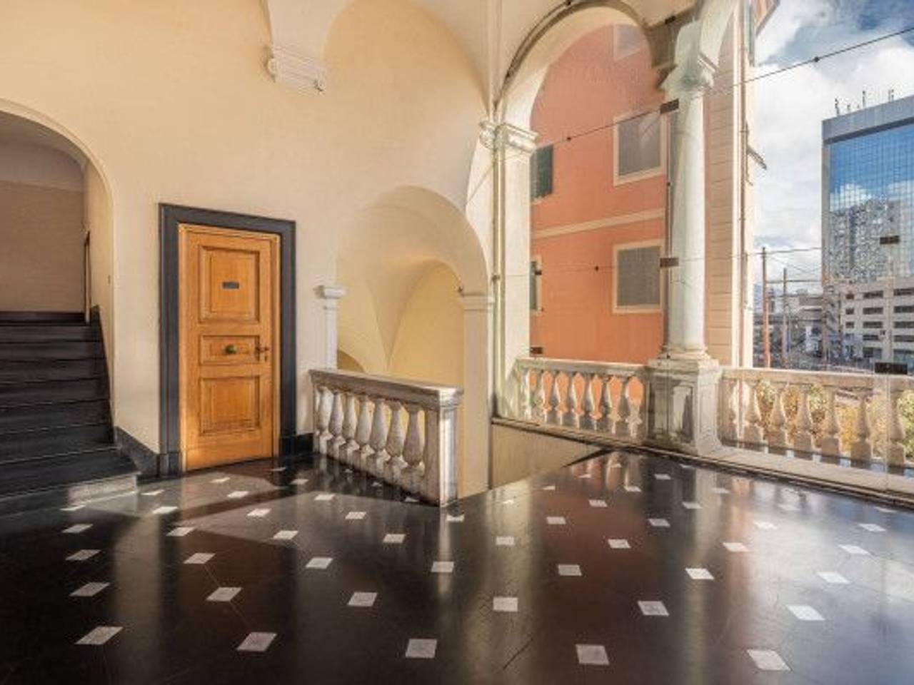 casa indipendente in vendita a Genova in zona San Benigno
