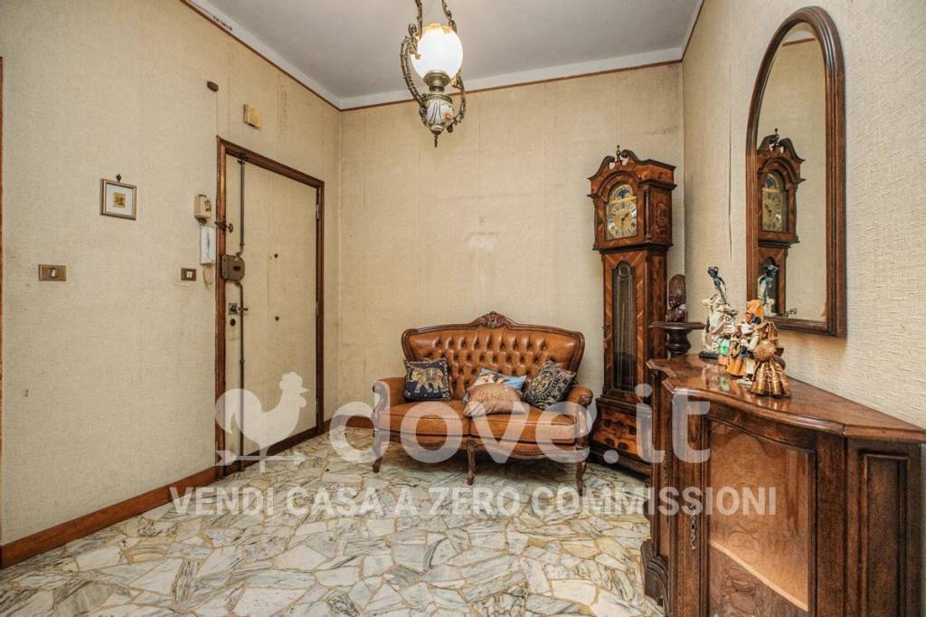 appartamento in vendita a Genova in zona Sampierdarena