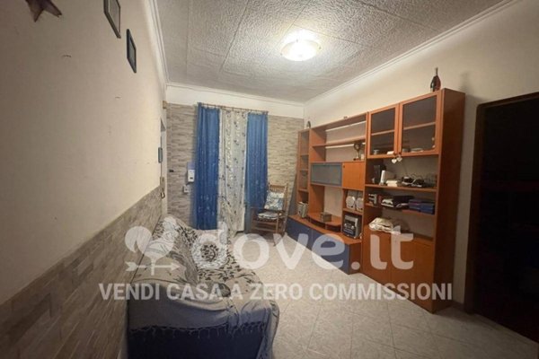 appartamento in vendita a Genova in zona Rivarolo