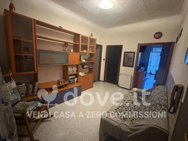 appartamento in vendita a Genova in zona Rivarolo