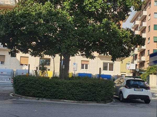 appartamento in vendita a Genova in zona Albaro