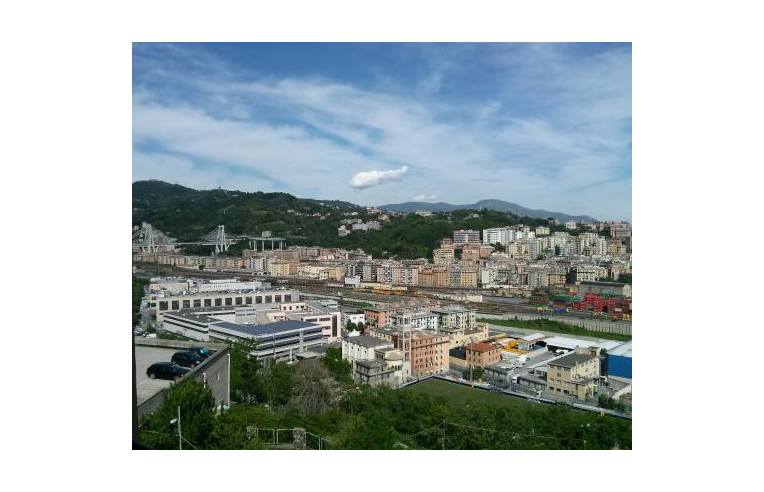 appartamento in vendita a Genova in zona Cornigliano