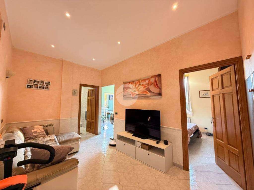 appartamento in vendita a Genova in zona Sampierdarena