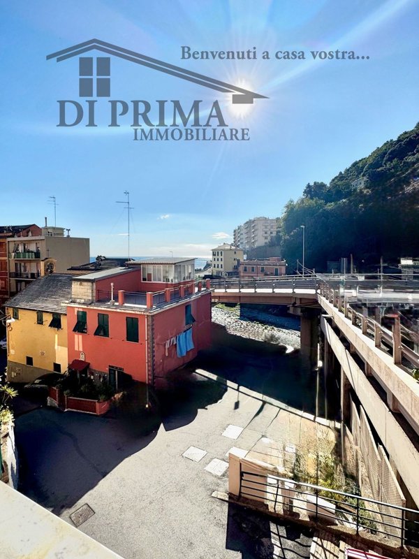 appartamento in vendita a Genova in zona Voltri