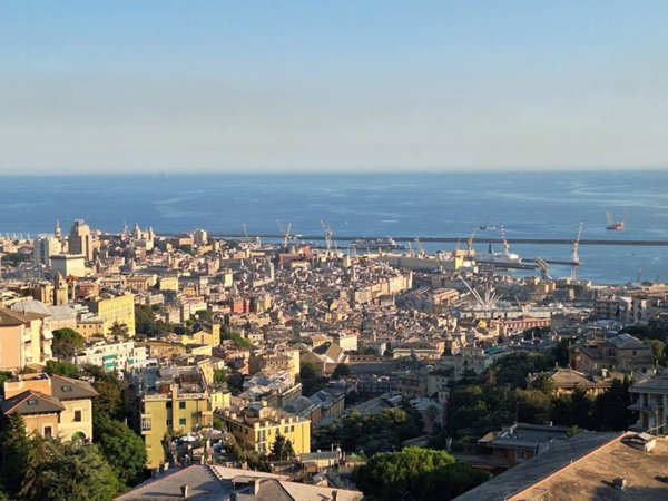 appartamento in vendita a Genova
