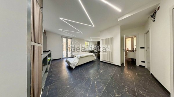 appartamento in vendita a Genova in zona Sestri Ponente