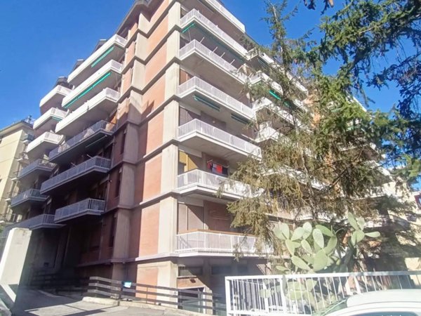appartamento in vendita a Genova in zona Sestri Ponente