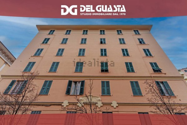 appartamento in vendita a Genova in zona Lagaccio / Granarolo