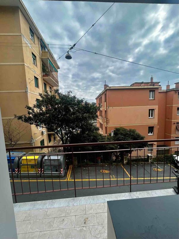 appartamento in vendita a Genova in zona Marassi