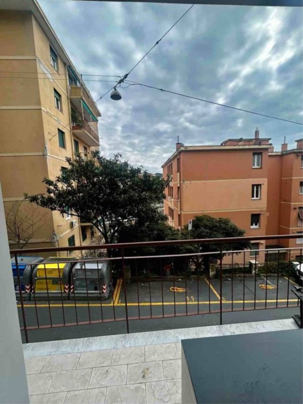 appartamento in vendita a Genova in zona Marassi