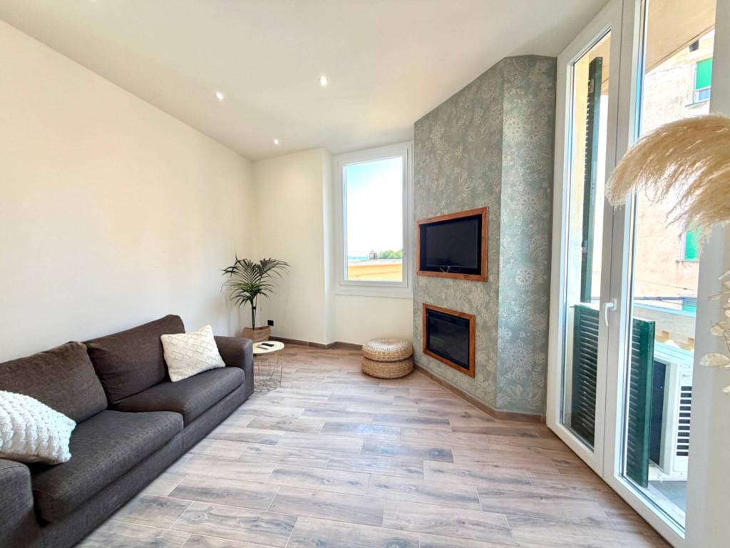 appartamento in vendita a Genova in zona Pegli