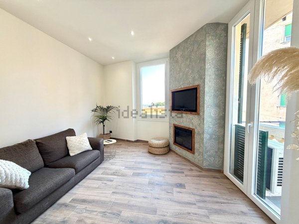 appartamento in vendita a Genova in zona Pegli