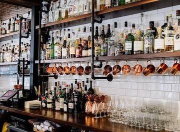 negozio in vendita a Genova in zona San Vincenzo