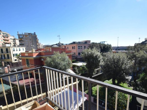 appartamento in vendita a Genova in zona Palmaro / Pra'