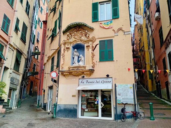 appartamento in vendita a Genova in zona Lagaccio / Granarolo