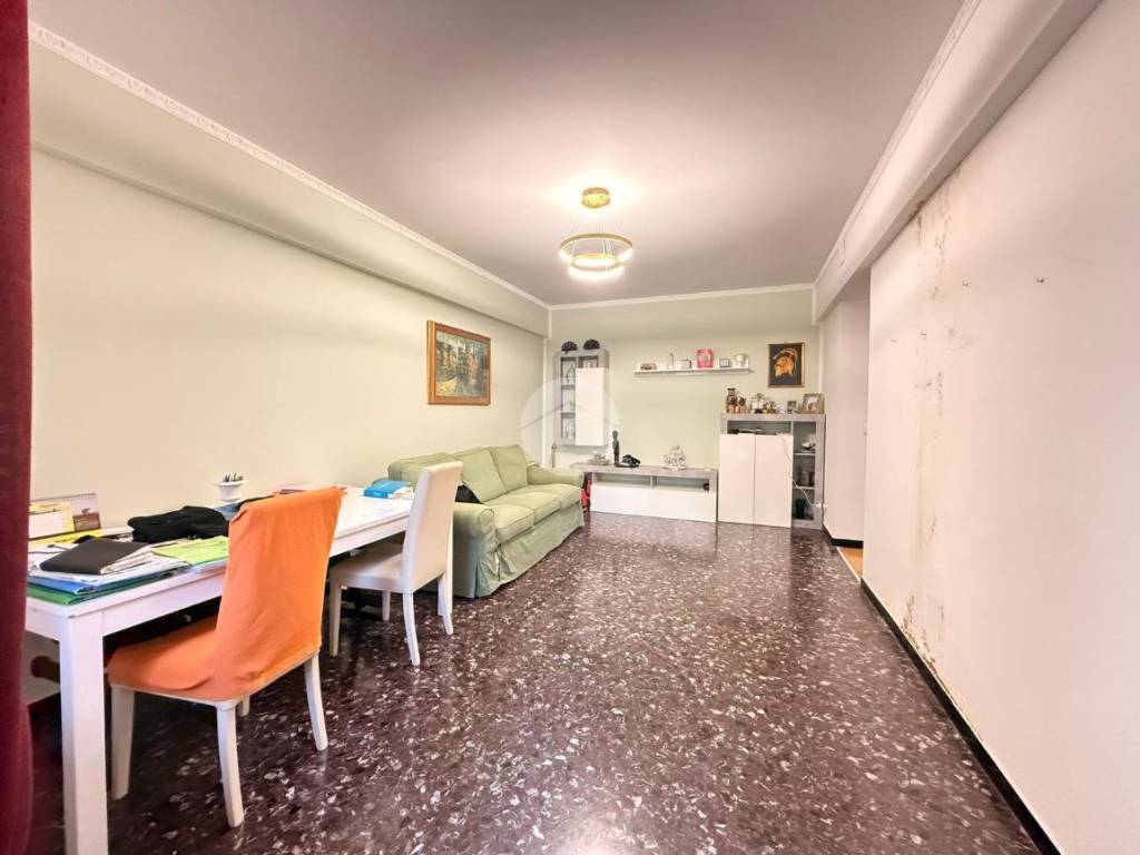 appartamento in vendita a Genova in zona Sampierdarena