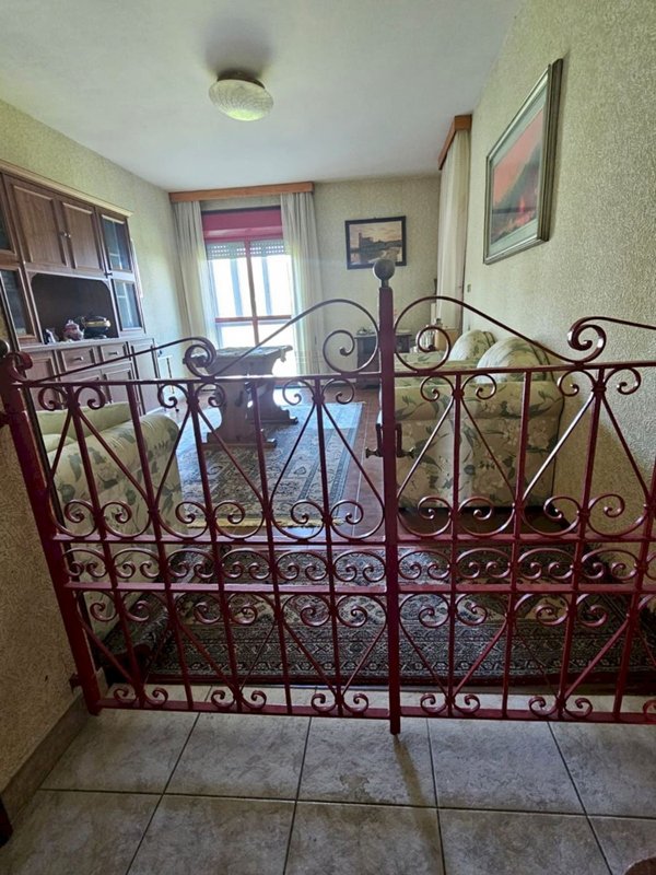 appartamento in vendita a Genova in zona Palmaro / Pra'