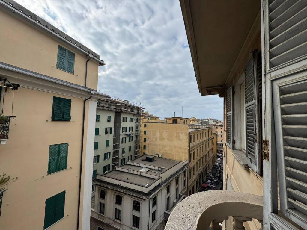 appartamento in vendita a Genova in zona Sampierdarena