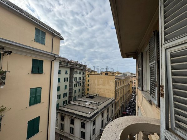 appartamento in vendita a Genova in zona Sampierdarena